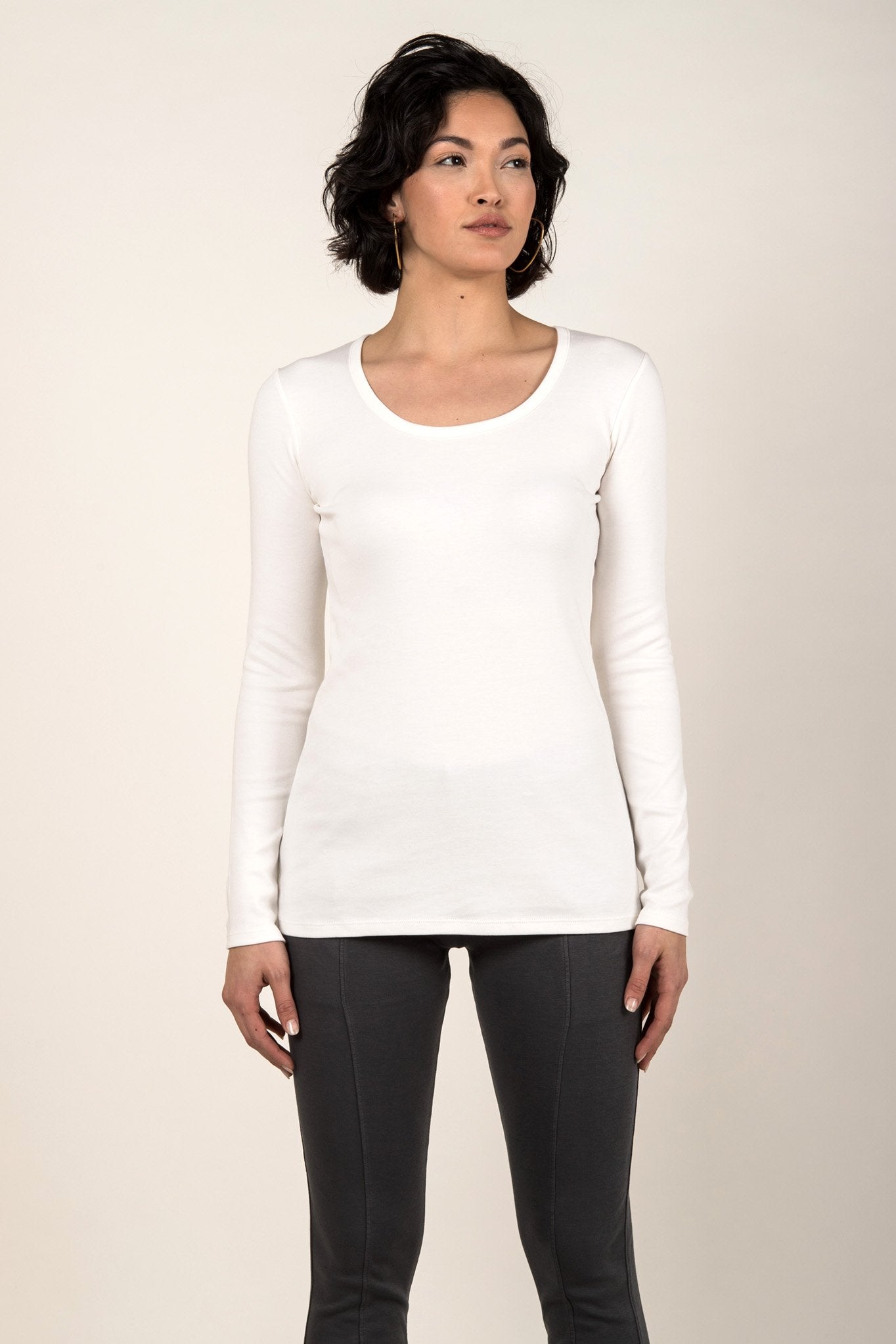 Essential Long Sleeve Scoop